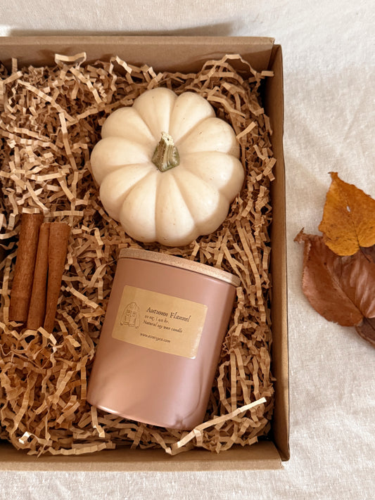 Autumn Flannel | Soy Candle
